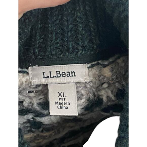 L.L. BEAN Women’s XL Petite Fair Isle Sweater 100 % Lambs Wool Green Full Zip - Picture 10 of 10